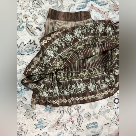 XOXO Collections Midi Skirt - Picture 4 of 8